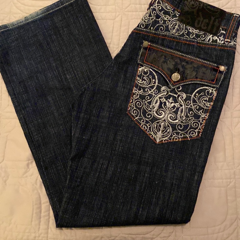Delf jeans with gold embroidery